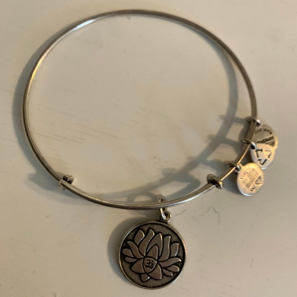 Alex and Ani Bracelet ~ Silver Lotus Flower Charm
